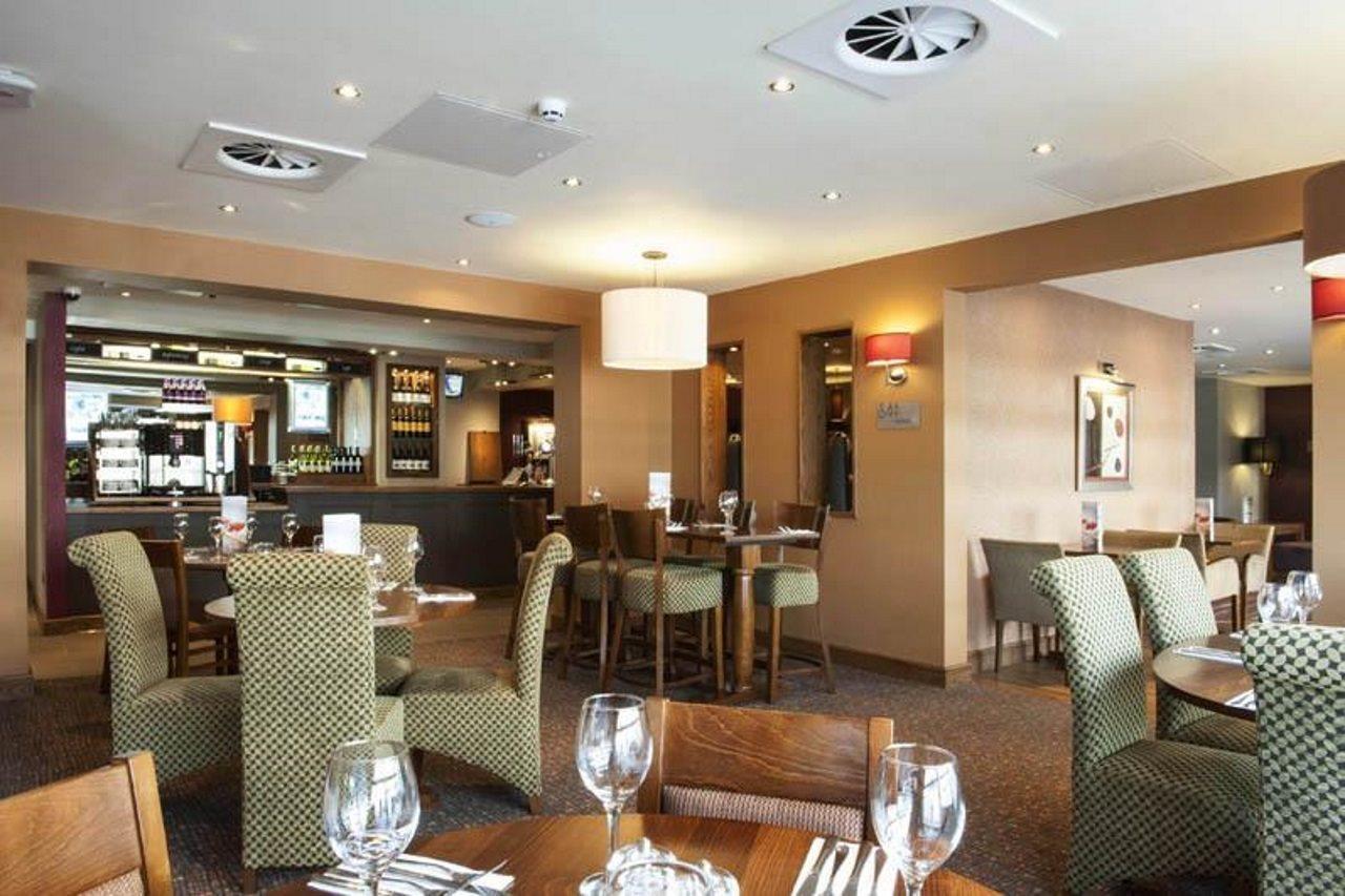 Premier Inn London Croydon Town Centre Екстер'єр фото